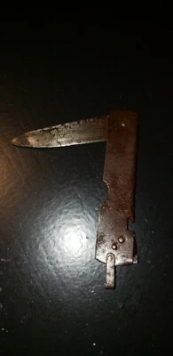 Espada oficial del ejército japonés de la Segunda Guerra Mundial NAVAJA DE BOLSILLO COLOR OLIVA  Foto 1 de 4