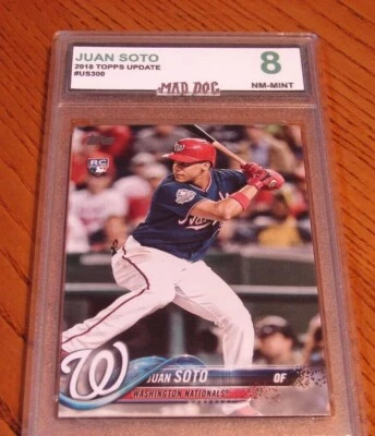 JUAN SOTO Rookie*****2018 TOPPS UPDATE---300---MINT 8****NATIONALS--PADRES---DOG - Image 1 of 2