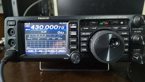 YAESU FT-991 HF/VHF/UHF 100W All Mode Transceiver w/ ATU & Box - Photo 1/24