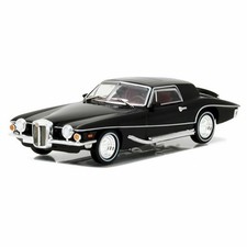 Elvis Presley 1971 Stutz Blackhawk 1:43 Scale Die-Cast Metal Vehicle