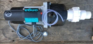Onga Spa Bath / Pool Pump 4388-1. Exc. Condn. Quiet. Works Perfectly - Picture 1 of 7