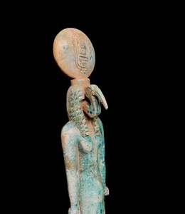 Único THOTH con rostro de pájaro y cuerpo humano - Thoth el dios del conocimiento - Imagen 1 de 9