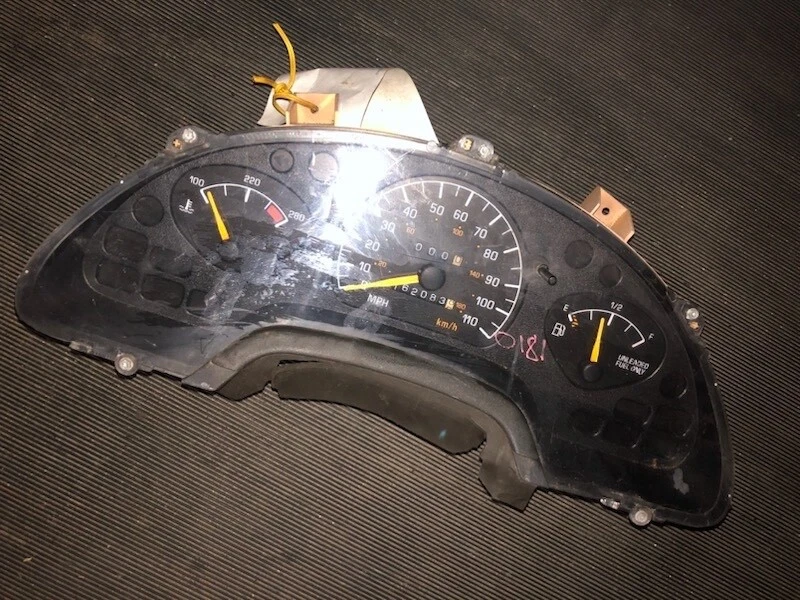 Pontiac Grand Am 1994-1995 grupo velocímetro medidores panel de instrumentos 162.083 Foto 1 de 3