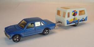 Majorette 1/60 Nr. 238 Peugeot 604 Limousine blaumetallic mit Wohnwagen #611