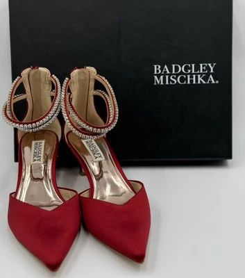 Badgley Mischka Women's Lilibeth Kitten Heels HTF Red Size 7 NWB *store display - Image 1 of 4