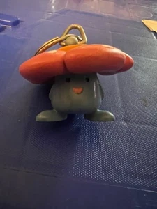 1999 Burger King Kids Club Meal Toy Pokemon Vileplume Figure Keychain Used - Picture 1 of 4