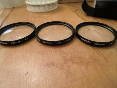 TIFFEN 52mm close up set +1 +2 +4 Japan canon mint vintage NR! - Image 1 of 4
