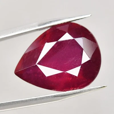 21.36 CT. GENUINE BLOOD RED RUBY PEAR FACET CUT 19X15X9 MM. GEMSTONE AFRICA - Image 1 of 4