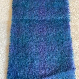 NOS Donegal Ireland Mohair Wool Scarf Blue Purple Fringe 52x7" NEW - Picture 1 of 8