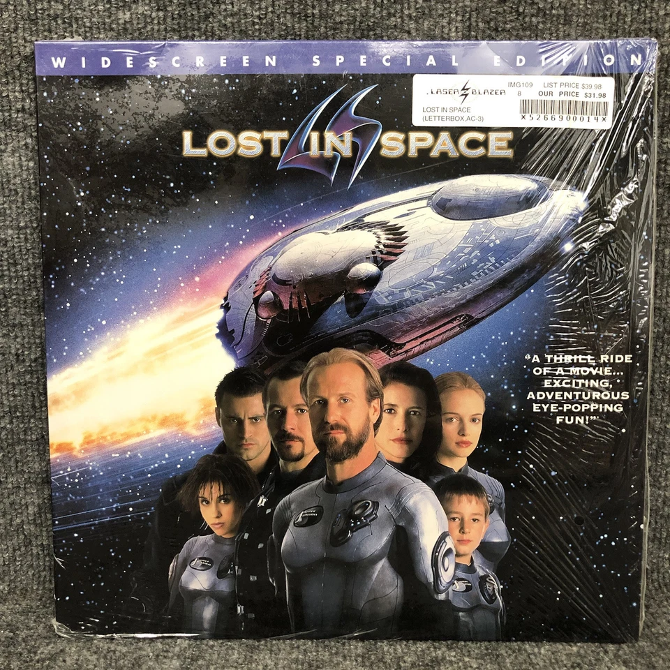 Lost In Space 12” Laserdisc Widescreen Special Edition - William Hurt In EUC - Image 1 of 3