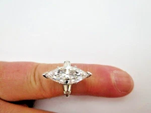 3.71 carat Marquise cut Diamond GIA cert F VS2 Platinum Ring with baguettes - Picture 1 of 10