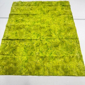 batik quilting fabric cotton green tie dye floral 45x28 - Picture 1 of 8