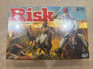 Risiko Brettspiel Das Spiel der strategischen Eroberung Hasbro (2015), NEU, versiegelt - Bild 1 von 2