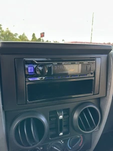 *** PLANET AUDIO P350MB Head Unit Receiver Bluetooth USB AUX PERFECT w/wiring ** - Picture 1 of 6