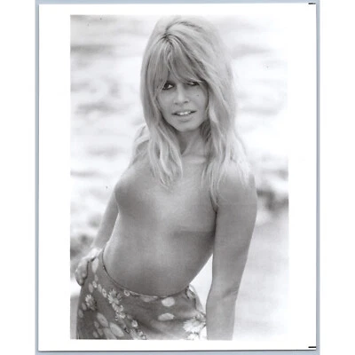 Foto publicitaria original activista animal pinup símbolo sexual Brigitte Bardot c.1960 Foto 1 de 2