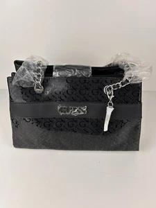NEU GUESS Handtasche Beuteltasche Damen schwarz geprägtes Kunstleder - Bild 1 von 8
