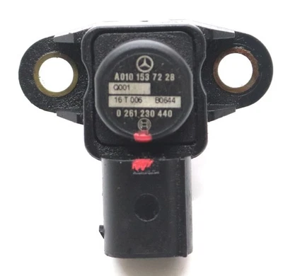 Mercedes W212 S212 Mopf 250CDI A0101537228 Ladedrucksensor Sensor A0061531628 - Image 1 of 3