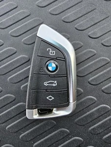 NEW OEM BMW G SERIES BDC2 REMOTE KEY CA KEYLESS 433MHZ 49CHIP, 4 BUTTONS - Picture 1 of 6
