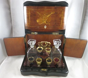 Barra de viaje plegable de madera de marquetería de colección 2 decantadores 12 gafas venecianas llave - Imagen 1 de 24