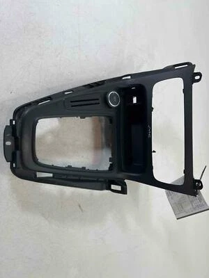 Cubierta del bisel de la moldura del tablero de cambios para Ford Focus 2016 Foto 1 de 4