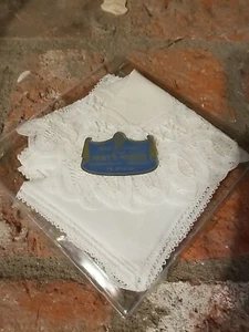 Real Brussels Lace White Handkerchiefs - 3 Hankies - 1 Doilie- Fairy Fingers NIB - Picture 1 of 7