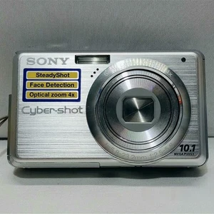 Sony Cyber-shot DSC-S950 Digital Camera 10.1MP 4x with Accessories Silver - Picture 1 of 3