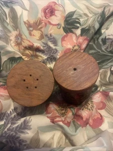 Hornsea Brontë salt and pepper - Picture 1 of 2