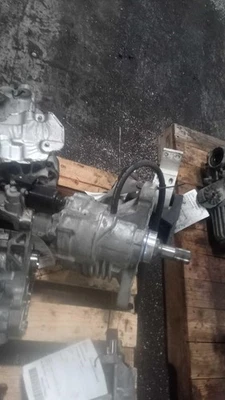 2019 GMC Acadia Transfer Case Assembly 4WD 88000 Miles OEM NJ25-16272-412699 - Image 1 of 4