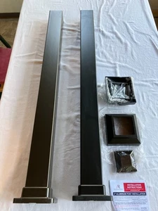 (2) Kit de poste de aluminio para barandilla Aria con placa base 3” x 3” x 36”, negro - Imagen 1 de 6