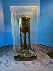 Weaver O 50000 Gallonen Wassertank Turm G1955A schwarz, Messing - Bild 1 von 10