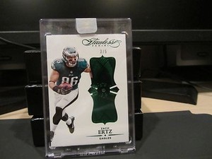 Panini Flawless Emerald Encased Base Card Eagles Zach Ertz 3/5  2016