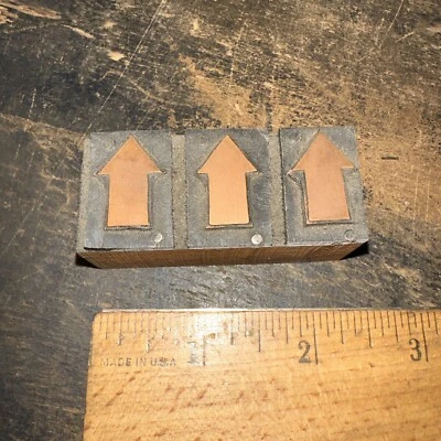 Print Block ( 3 Arrows Pointing ) Copper Face - Image 1 of 3