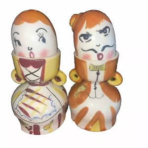 Vintage Kitsch Anthropomorphic Egg Cups Man Woman Salt & Pepper Set Cottage (26 - Picture 1 of 7