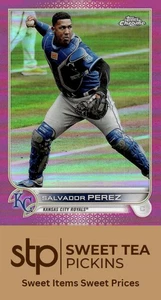 2022 Topps Chrome #50 Salvador Perez Pink Refractor - Picture 1 of 2