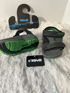 Toddlers Teva Size 2 Green/ Black NWT - Picture 1 of 6