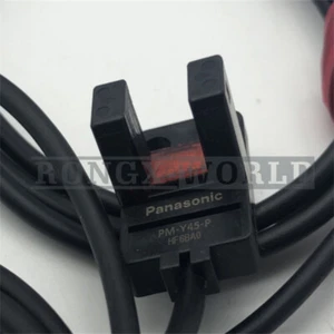 ONE Panasonic photoelectric switch sensor PM-Y45-P NEW - Picture 1 of 6