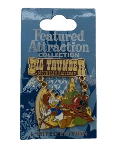 Prendedor del Pato Donald Big Thunder Mountain colección atracción destacada parque Disney - Imagen 1 de 7