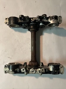 1986 1987 1988Kawasaki KDX200 KDX 200 #D153 Triple Tree Clamps Yoke Fork Holder - Picture 1 of 11