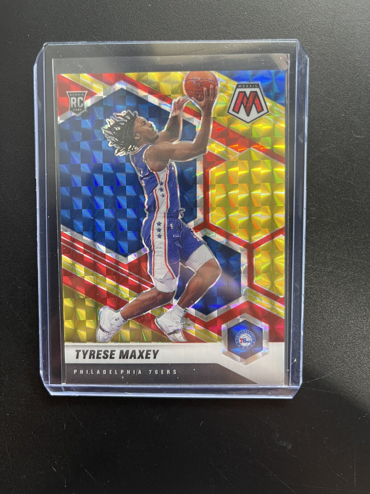 2020-2021 Panini Mosaic Choice Red/Yellow Rookie #203 69/88 Tyrese Maxey