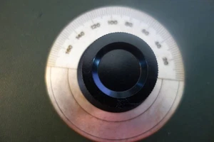 4" Metall gerändelt 0-180 1/2 Maßstab 3/8" Schaft gerändelt wissen mit Madenschraube - Bild 1 von 2