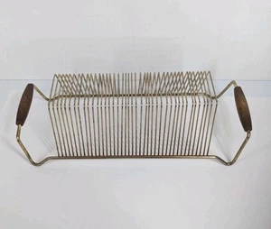 Vintage MCM Vinyl 45 RPM Record Holder Metal Rack Stand Wire Gold Wood Handle - Picture 1 of 9