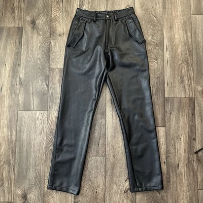 Pantalones de imitación de cuero Forever 21 para hombre talla 29 negros Foto 1 de 4