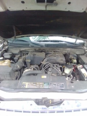 Medidor de flujo de aire de inyección de combustible usado se adapta a: Ford Explorer 2003 grado A Foto 1 de 4