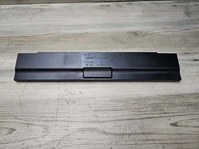 04-10 BMW E63 E64 645ci Caja de Fusibles Inserto Guantera Panel 7063483 vz78 OEM Foto 1 de 4