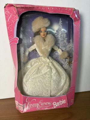 1998 Special Edition Winter Evening Barbie Mattel - Image 1 of 4