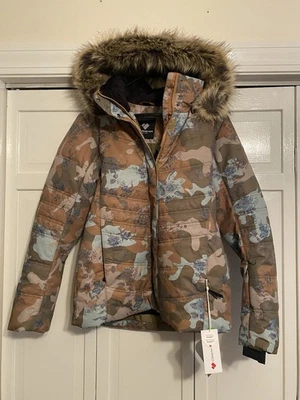 Obermeyer Ski Jacket Womens Size 10 Tuscany II Camo Floral Faux Fur  - Image 1 of 4