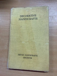 DECORATIVE HANDICRAFTS - BOUND ISSUES OF DRYAD HANDICRAFTS LEAFLETS HB BOOK (P3) - Imagen 1 de 16
