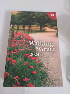 Walking in Grace 2024: Daily Devotional. Hardcover Christian Book - Picture 1 of 4