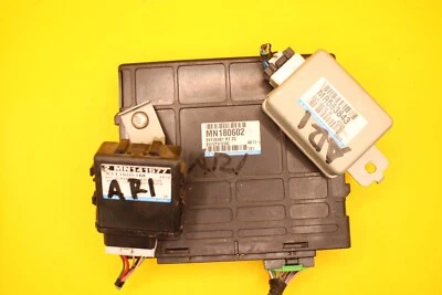 MITSUBISHI ECLIPSE GTS 2005 3,0 L MT ECM ECU # MN180602 usado paquete OEM genuino Foto 1 de 3