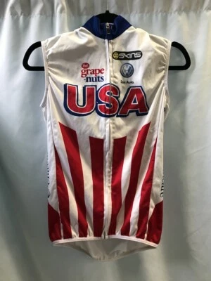 UHC USA Vest Small - Image 1 of 2